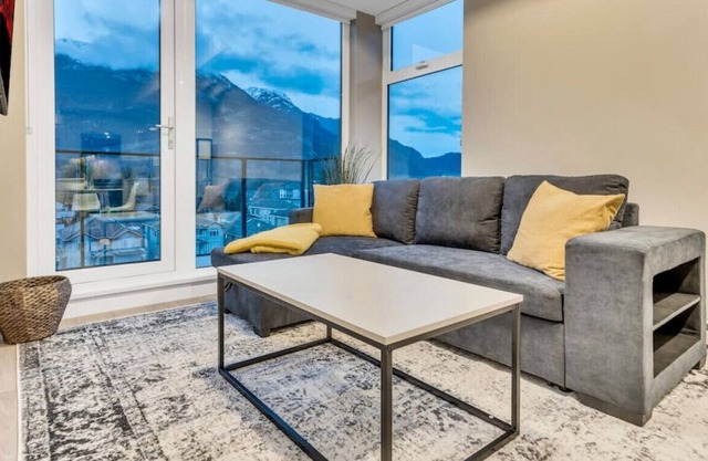 High-End Squamish Penthouse With Mountain Views
