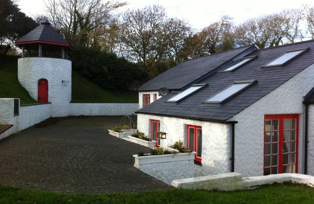 High quality and luxurious barn conversion close to the sea