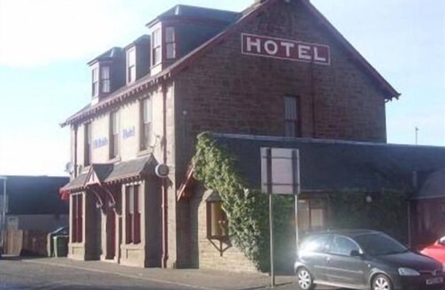 Hillside House Hotel & Restaurant