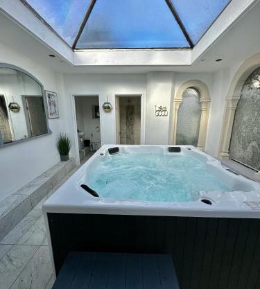 Historic Charm: *Perfect For Group Getaways*