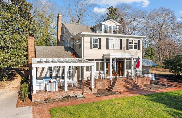 Historic Gem, Steps from UNC & on Franklin St