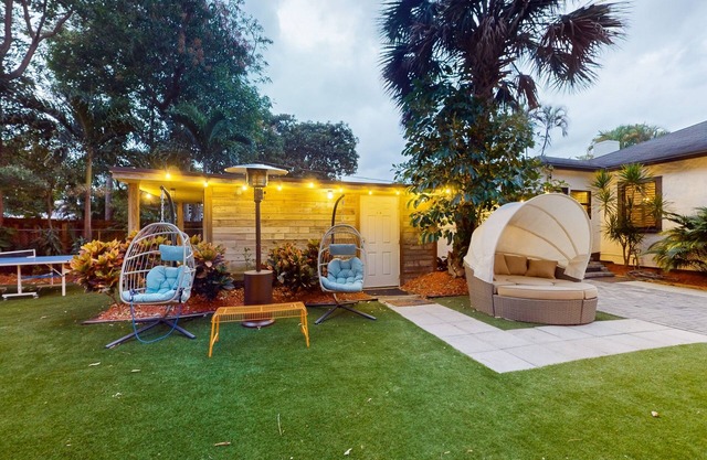Historic home in great locale with shared sauna, Ping-Pong, mini-golf, & grill