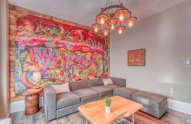 Historic Riverfront Steampunk Loft w/River Views
