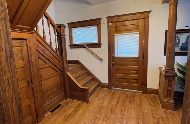 Historical 3-bedroom house in welcoming Waterloo with WiFi and ADT security.