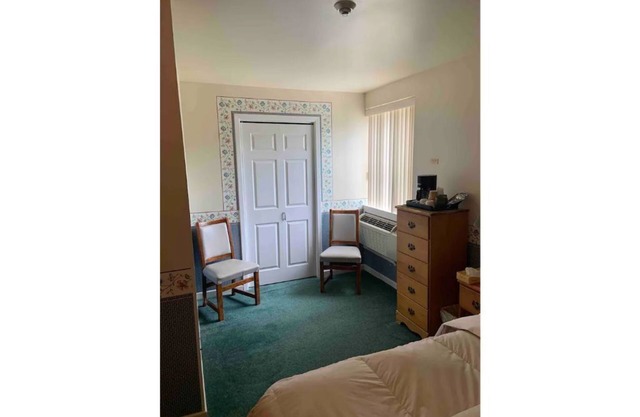 Historical King George Inn 6