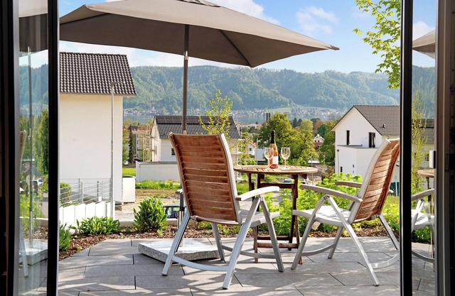 Holiday Apartment Maier with Private Terrace and Wi-Fi
