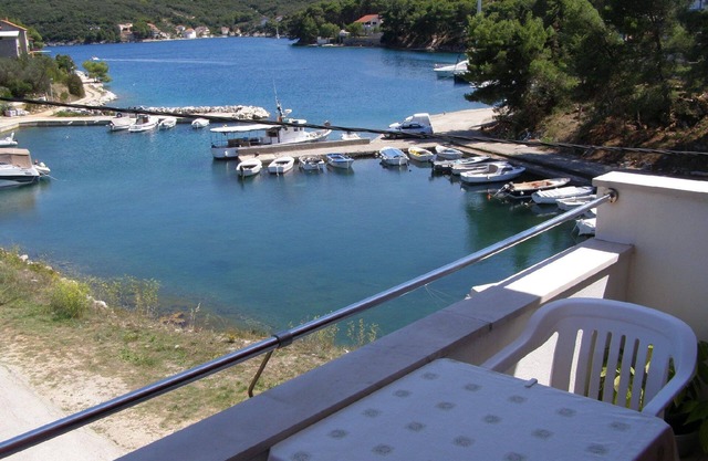 Holiday apartment Brbinj for 1 - 4 persons with 2 bedrooms - Holiday house