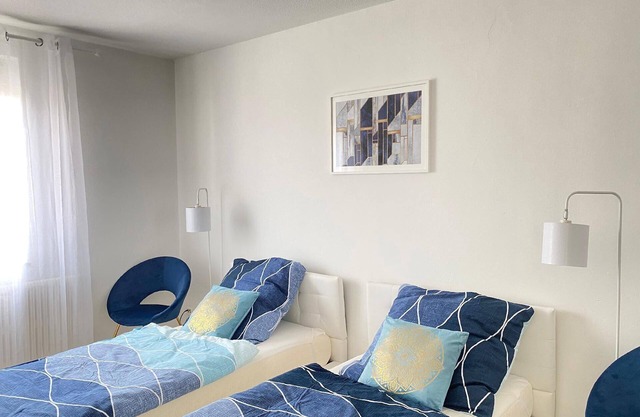 Holiday apartment Duisburg for 1 - 5 persons with 2 bedrooms - Holiday apartment in one or multi-fam