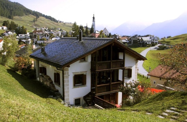 Holiday apartment Ftan for 1 - 8 persons with 3 bedrooms - Holiday apartment