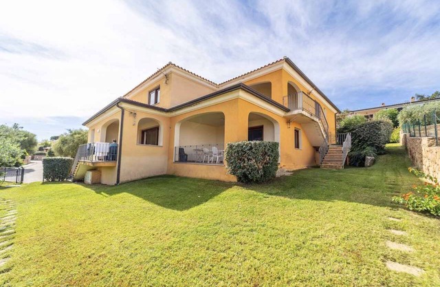 Holiday apartment mit Terrasse