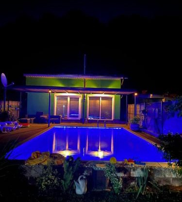 Holiday cottage-vakantiehuis-vikendica