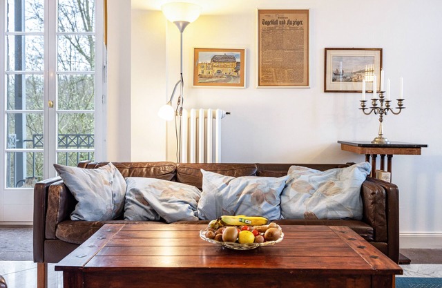 Holiday flat 'Apartment Burggarten' with dream view and terrace