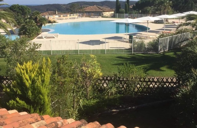 Holiday house Roquebrune sur Argens for 1 - 4 persons with 2 bedrooms - Holiday house