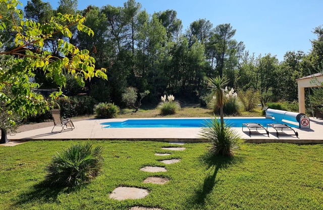 Holiday House Les Nouveaux Dourets
