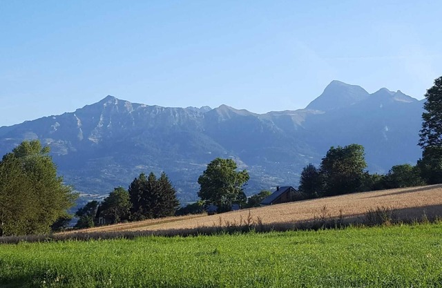 Holiday Home 'Grand Chalet Familial' with Mountain View, Private Terrace and Wi-Fi