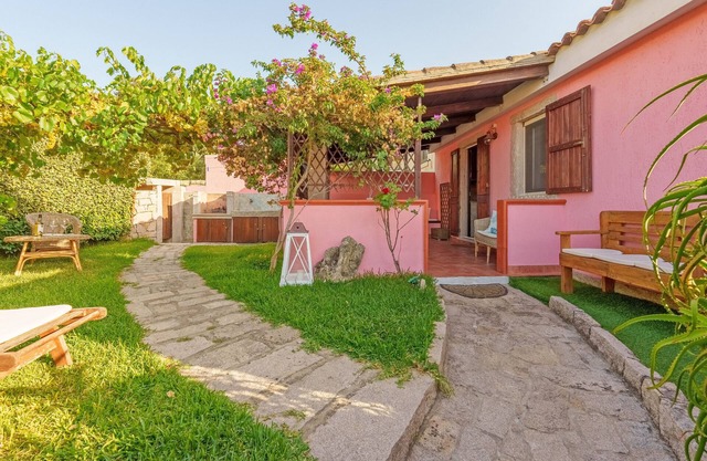Holiday Home "Casa Baia Vignola" with Garden, Terrace & Wi-Fi