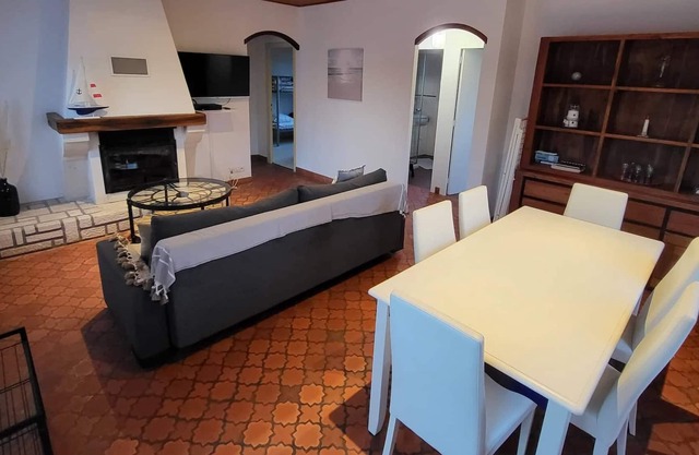 holiday home close to the sea and amenities, ideal for families