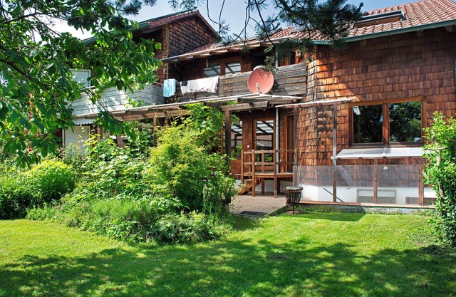 Holiday Home with Private Terrace, Private Garden and Wi-Fi