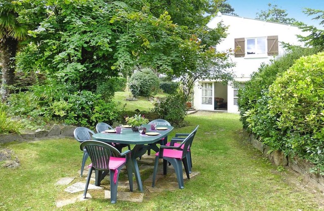 Holiday Home in Denneville near Sandy Beach