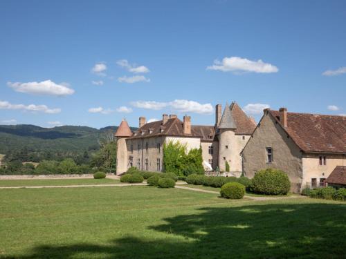 Holiday Home La Maison du Chateau by Interhome