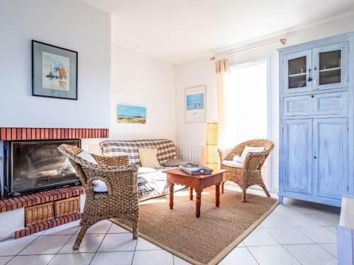 Holiday Home Les Goélands-29 by Interhome