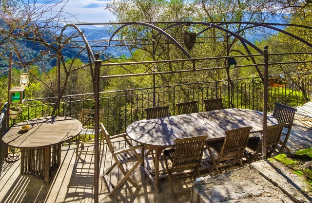 Holiday Home 'Maison À Peille' with Sea View, Private Terrace and Wi-Fi