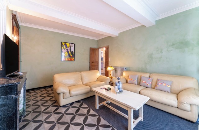 Holiday Home 'Maison Gisèle À Manduel' with Private Terrace, Private Garden and Wi-Fi