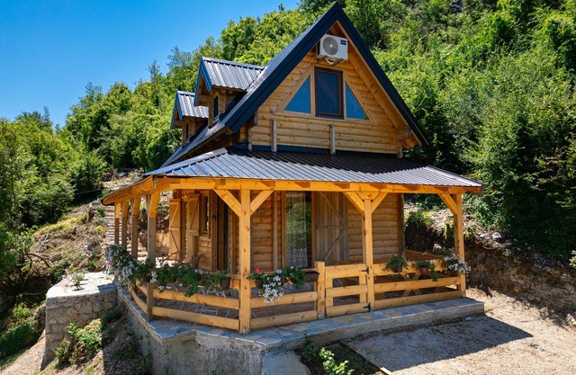 Holiday Home Mia