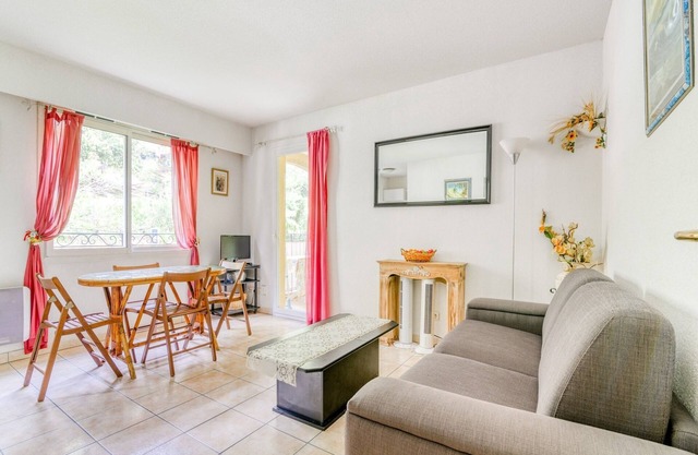 Holiday Home Mougins near Croisette Beach