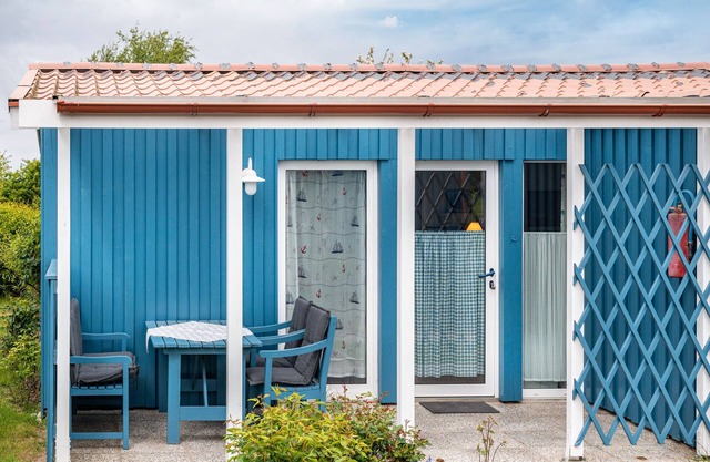 Holiday home "Möve ABA Bungalow 66" with private terrace and WLAN
