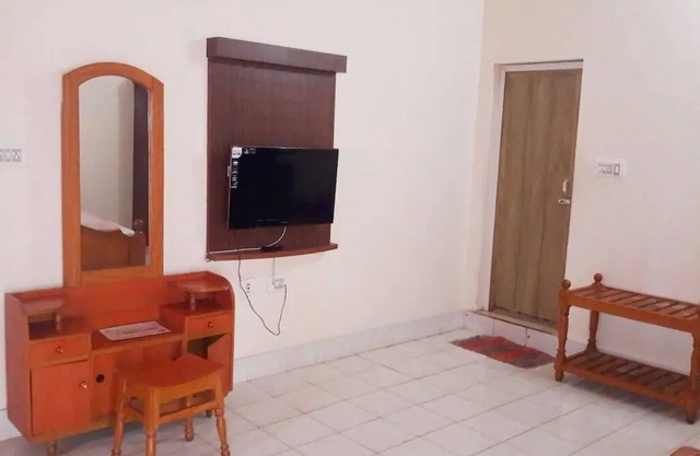 Holiday Home (near Kodaikanal Lake)
