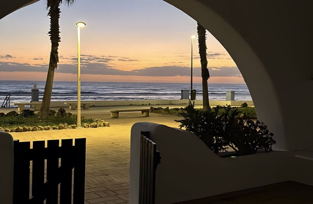 Holiday Home 'Primera Linea En Matalascañas' with Sea View, Wi-Fi and Air Conditioning