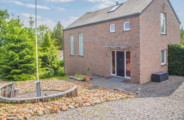 Holiday home Relais Le Roi with a terrace in Warisy