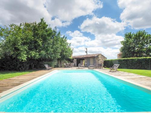 Holiday Home Saint-Laurent Pool Retreat