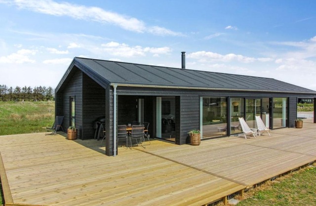 Holiday Home Serey - 1-4km from the sea by Interhome