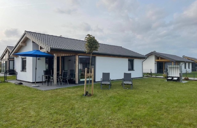 Holiday house Butjadingen for 1 - 4 persons with 2 bedrooms - Holiday home