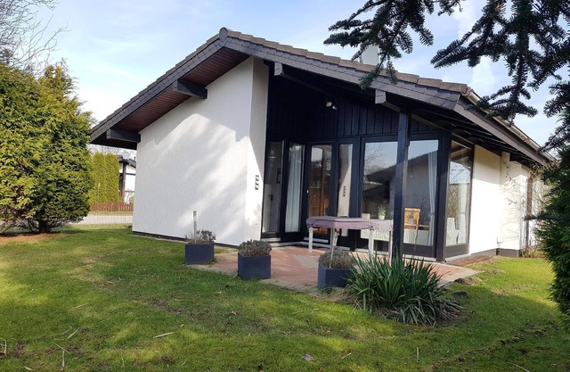 Holiday house Eckwarderhörne for 1 - 5 persons with 2 bedrooms - Holiday home