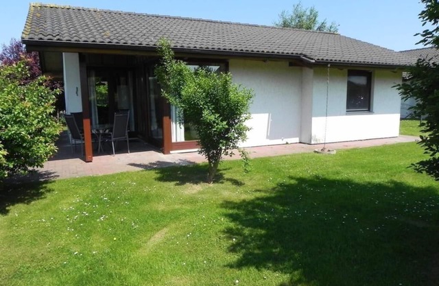 Holiday house Eckwarderhörne for 1 - 5 persons with 2 bedrooms - Holiday home