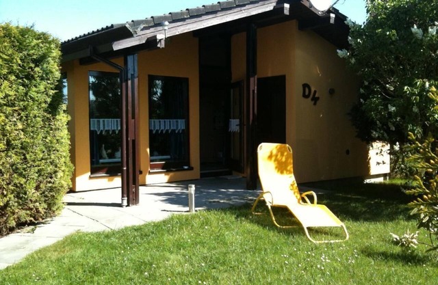 Holiday house Eckwarderhörne for 1 - 5 persons with 2 bedrooms - Holiday home