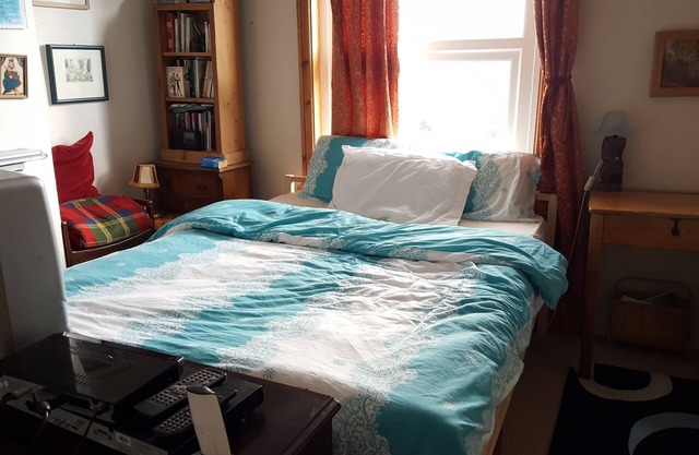 Holiday house in Hastings with veranda and garden, about 15 min walk to the beach