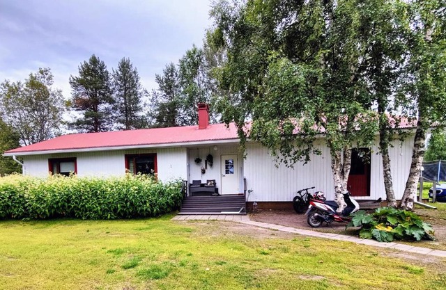 Holiday House Mäntyniemi