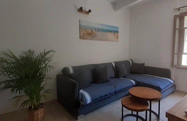 Holiday house Mireval for 1 - 5 persons with 2 bedrooms - Row house