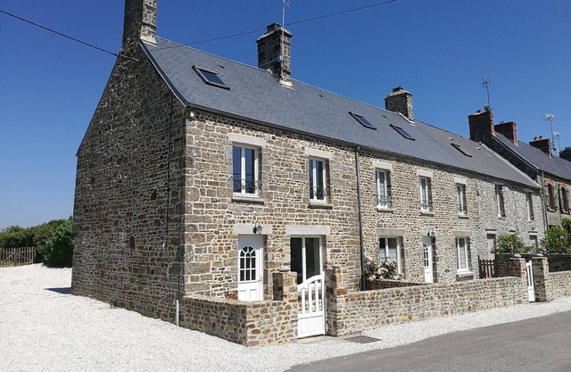 Holiday house Portbail for 1 - 8 persons with 4 bedrooms - Row house