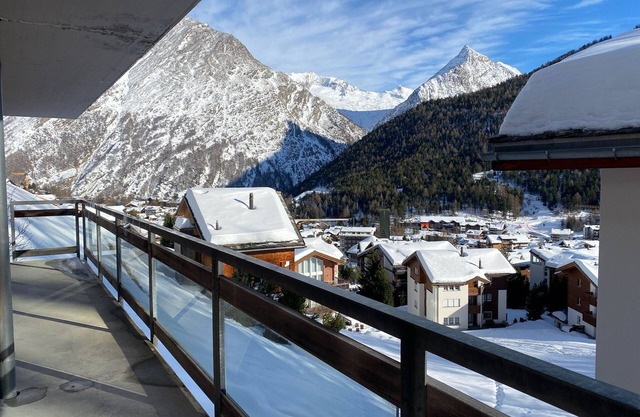 Holiday house Saas Fee for 1 - 7 persons with 4 bedrooms - Holiday house