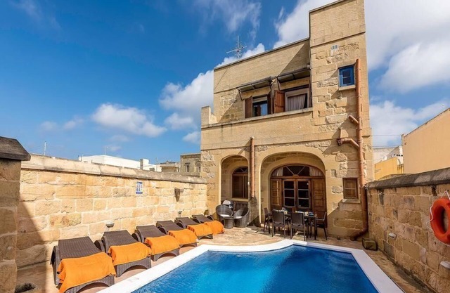 Holiday house Xaghra for 1 - 6 persons with 3 bedrooms - Holiday home
