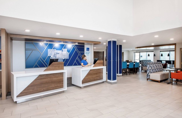 Holiday Inn Express Hotel & Suites Wilson - Hayes Place by IHG