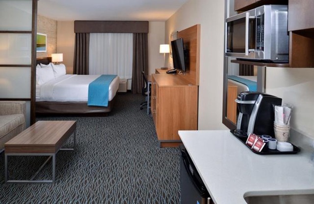 Holiday Inn Hotel & Suites Edmonton Airport Conference Centre by IHG