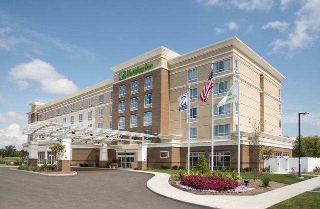 Holiday Inn Indianapolis Airport by IHG