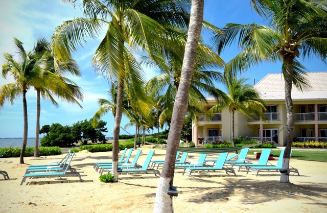 Holiday Inn Resort Grand Cayman by IHG