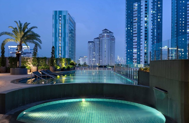 Holiday Inn & Suites Jakarta Gajah Mada by IHG